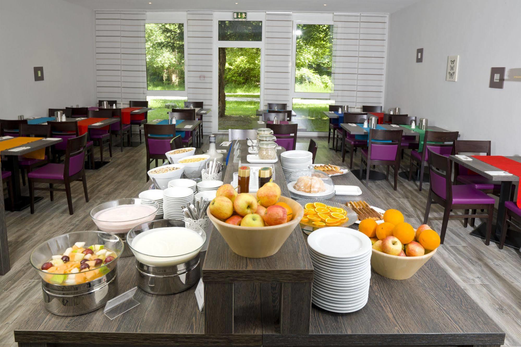 24Hours Apartment Hotel เวียนนา ภายนอก รูปภาพ